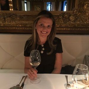 Meet your Posher, Jane